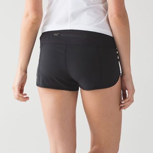 Women’s Lululemon Run Pace Shorts - Picture 1 of 5